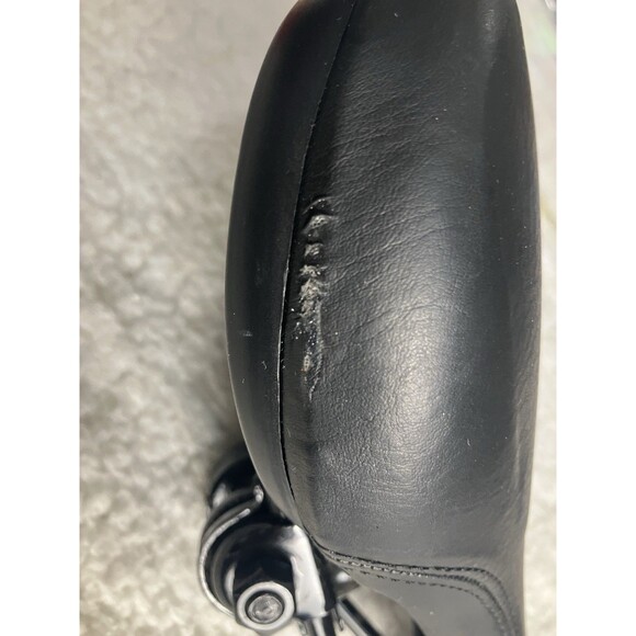 Lot of 2 SCHWINN & HUFFY Bike Saddles / Seats – Universal Bicycle Replacement - Picture 2 of 15